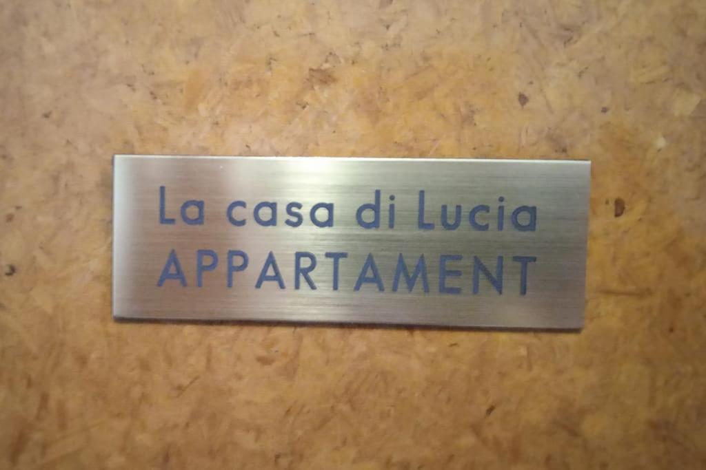 La Casa Di Lucia Appartamento نوفارا المظهر الخارجي الصورة